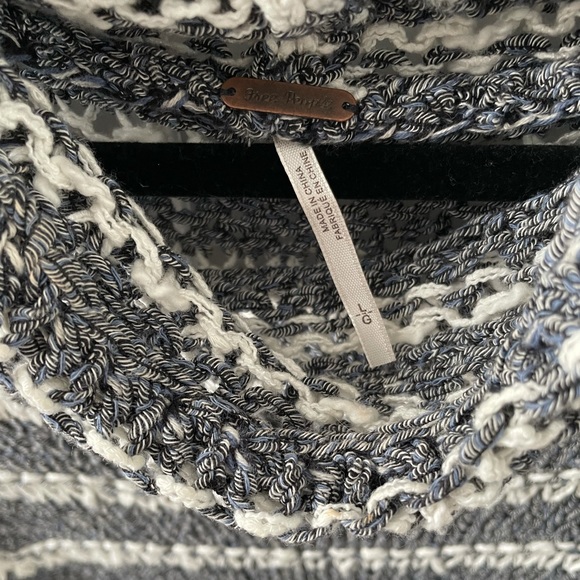 Free people Sweater - Picture 3 of 3